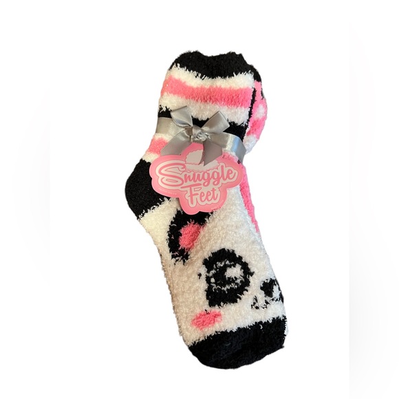 NWT Snuggle Feet Black White & Pink shoe size 5-9 Sock Size 9 to 11 - Picture 1 of 2